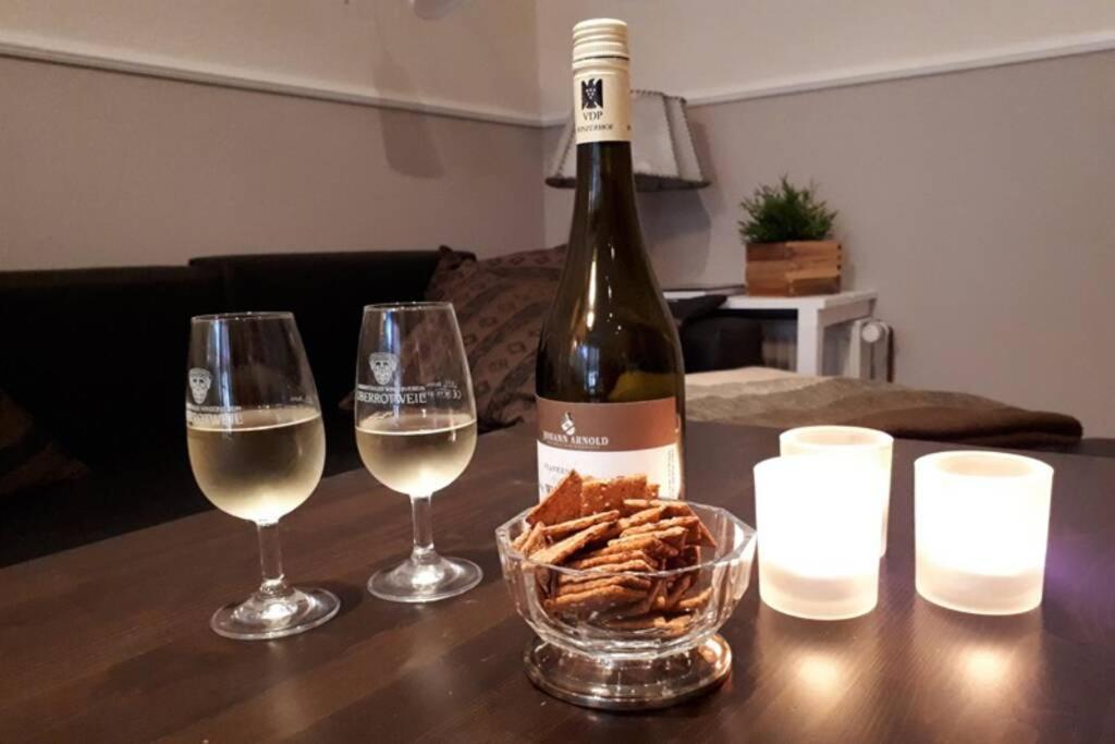 Eine Gemuetliche Ferienwohnung Mit Garten Bad Karlshafen Bagian luar foto
